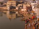 Bathers along Pushkars ghats.